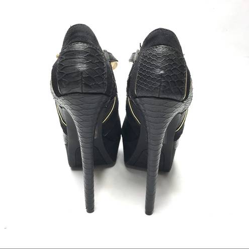 Bebe  Black and Gold Heels Size 7