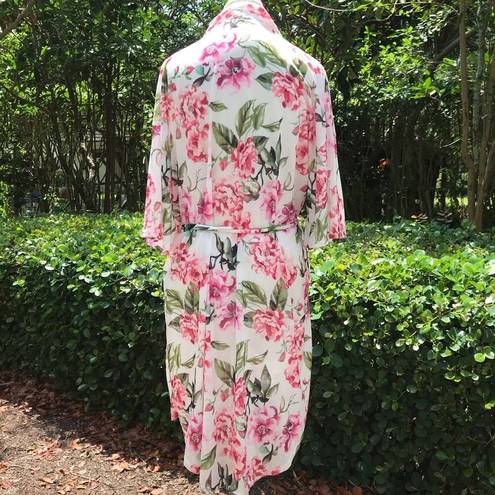 Show Me Your Mumu  pink floral bridal robe