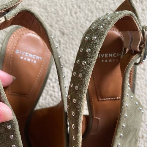 Givenchy Authentic  studded criss cross heels green suede