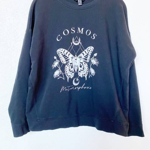 New Look  Cosmos Butterfly Graphic Pullover Sweatshirt Size Medium