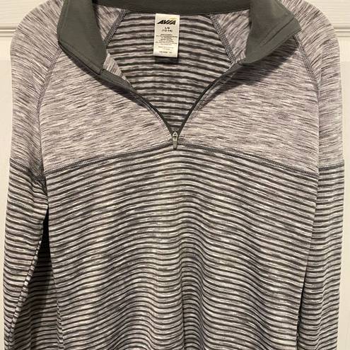 Avia  grey and white striped pullover in large