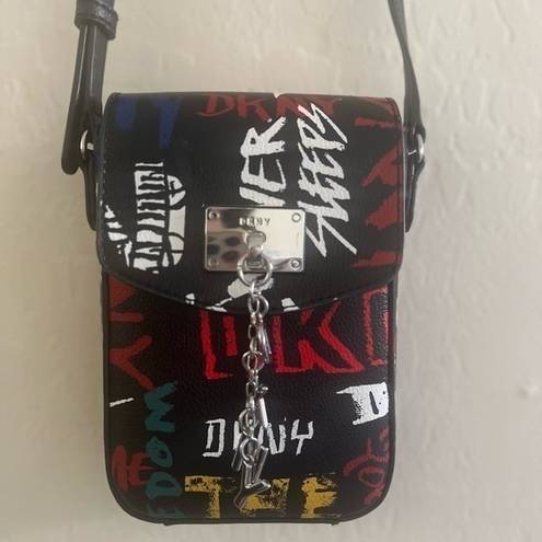 DKNY  CROSSBODY BAG