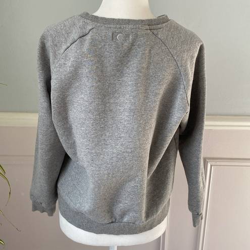 Zyia  Mountain Patch Sweatshirt Size Large Gray Crewneck Athletic Athleisure