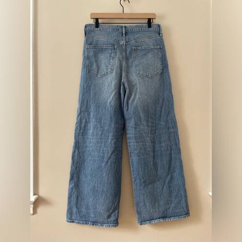 Gap  Women’s Wide Leg Sky High Rise Denim Jeans in Medium Indigo Size 12