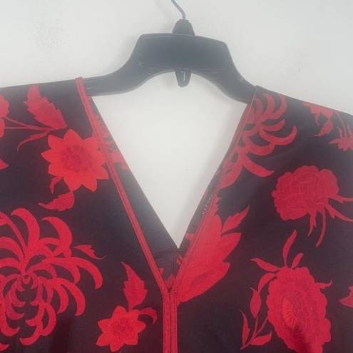 Natori red and black kimono V-neck floral caftan dress lagan look casual