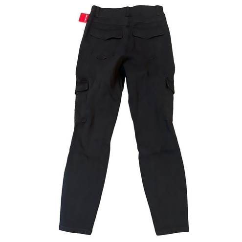 Spanx NWT  Stretch Twill Ankle Cargo Pant Size Medium