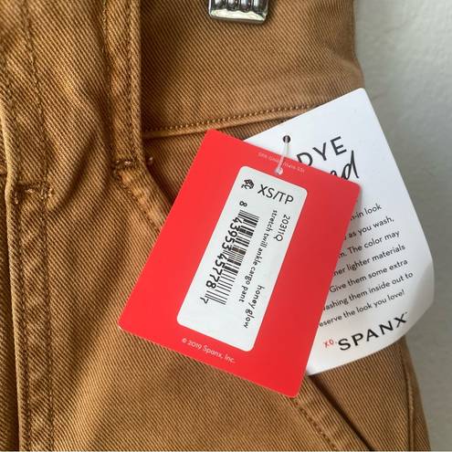 Spanx  Petite High Waisted Stretch Twill Ankle Cargo Pant in Honey Glow