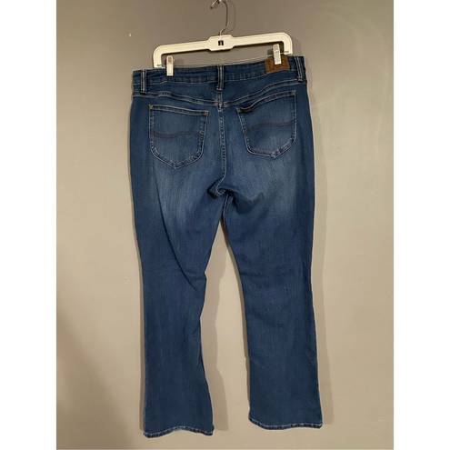 Lee  Regular Fit Bootcut Jeans Size 16