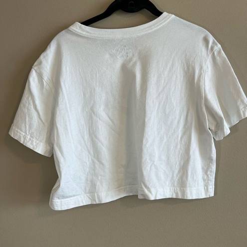 Nike Women’s White Logo Crop Top Small