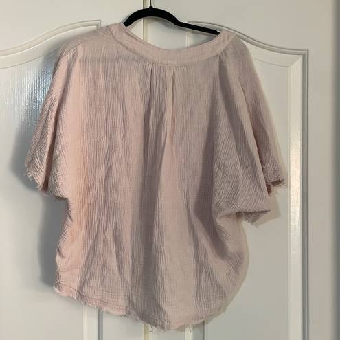 Young Fabulous and Broke YFB size M light pink shirt