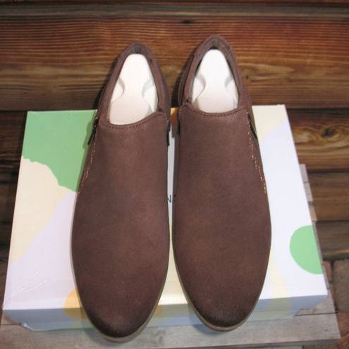 Earth Origins NWT Brown Suede Booties