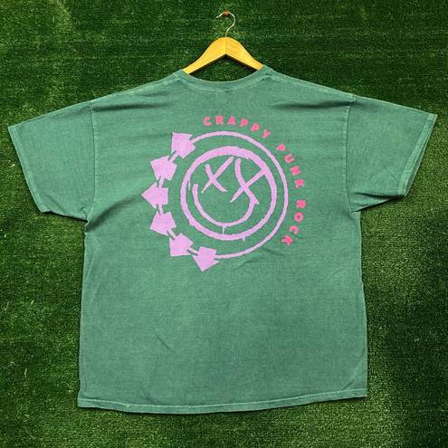 Blink 182 crappy punk rock Tshirt size 2xl 