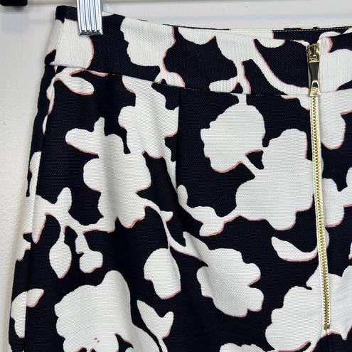 Kate Spade  Knee Length Pencil Skirt Black White Pink Floral Print Womens Size 6