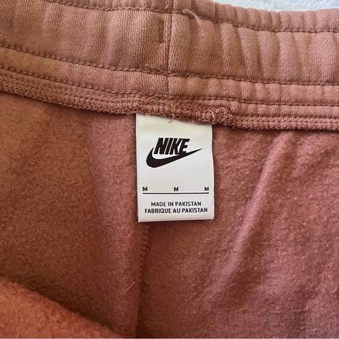 Nike  Sportswear Essential High Rise Fleece Shorts SIZE MEDIUM mineral clay