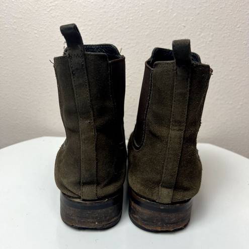 Krass&co Thursday Boot  Womens Size 9 Duchess Chelsea Boots Green Suede Pull On