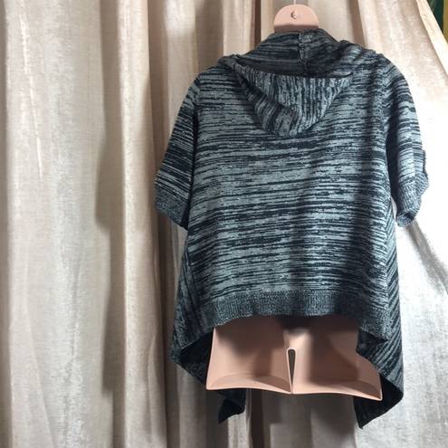 Torrid  Black and Gray Short Sleeve Hooded Cardigan 2X