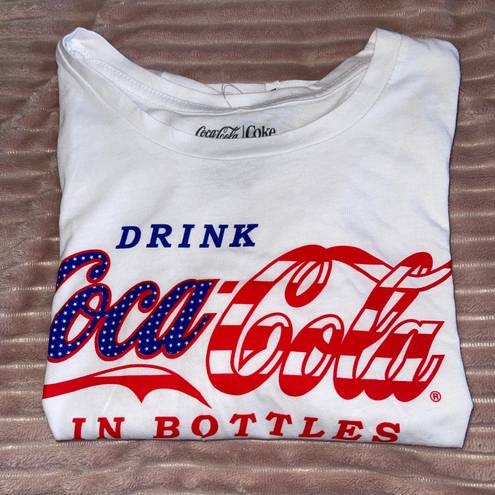 Coca-Cola Graphic Cropped White Tee