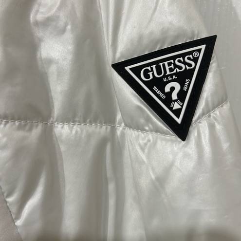 Guess  White Lightweight Puffer Belted Jacket(Size Small)