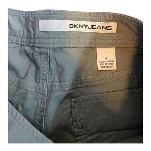 DKNY  Jeans Olive Green Shorts Size 4 NWT