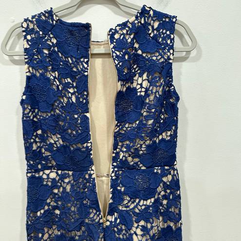 Simply Styled  sleeveless blue lace dress  Size Medium