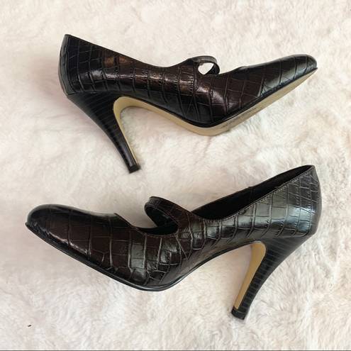 Isaac Mizrahi  Brown Faux Croc Leather Mary Jane Heels Size 5.5