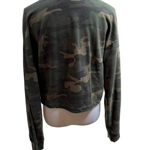 RD Style R D Style Green Camo Crop  Preppy Sweatshirt Size S