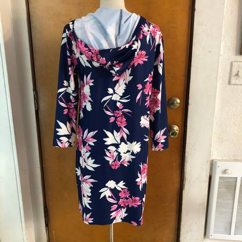 Nautica swim cover up quick dry.  Large