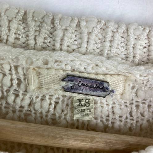 BKE  Gimmicks Cream Textured Knit Crewneck Sweater Women's Size X-Small XS