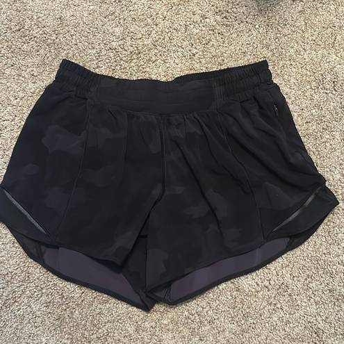 Lulu Lemon shorts - black camo, 4”, low-waisted