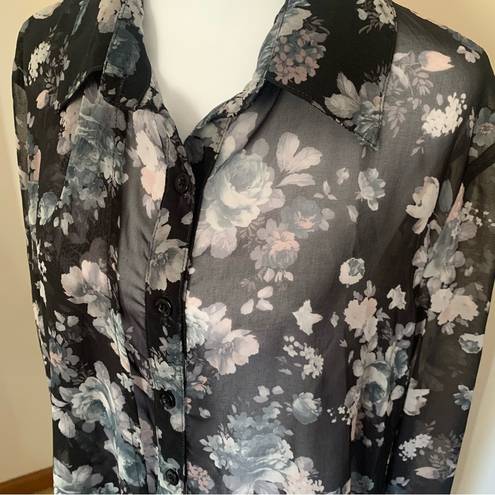 Stylestalker  Revolve Black and Grey Floral Blouse Sheer w/ Wrap Piece Size 6