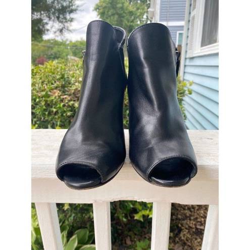 Stuart Weitzman  Peep Toe Black Leather Heeled Booties Size 7.5