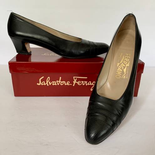 Salvatore Ferragamo Vintage Black Block Kitten Heel  Heels w/ Original Box