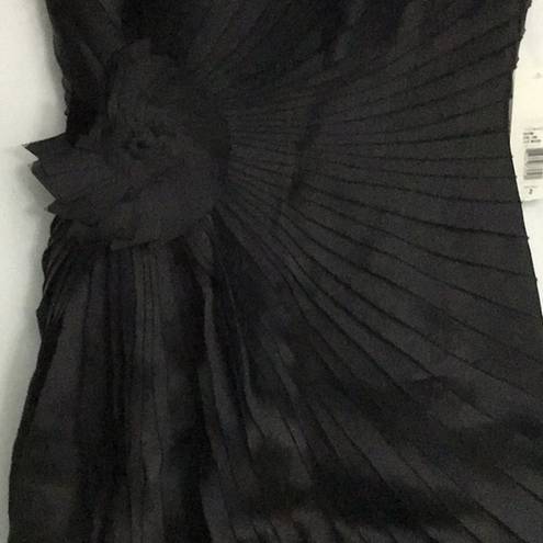 Badgley Mischka NWT Badgley Mischkla Silk Cocktail Dress Size 2