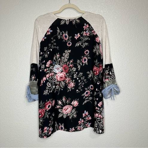 Style & Co  Mixed Media Floral 3/4 Sleeves Top