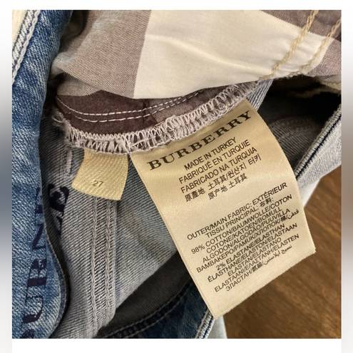 Burberry  Brit Jeans