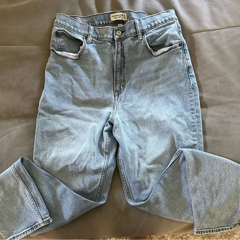 Abercrombie & Fitch 90s Slim Straight Ultra High Rise Curve Love Jeans