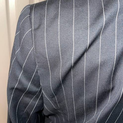 Polo  Ralph Lauren 100% wool black pinstriped blazer NWT.