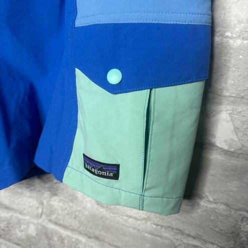 Patagonia  Women's Outdoor Everyday Shorts 4" NWT Size Small (Bayou Blue) #57456