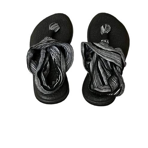 Sanuk Women's Yoga Sling 2 Black/White SWS10001 Slingback Sandals Shoes Size 6