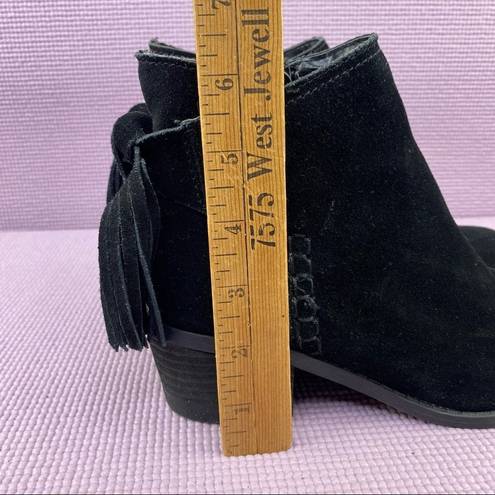 American Eagle  Outfitters Tassel Back Suede Ankle Boots Black 6