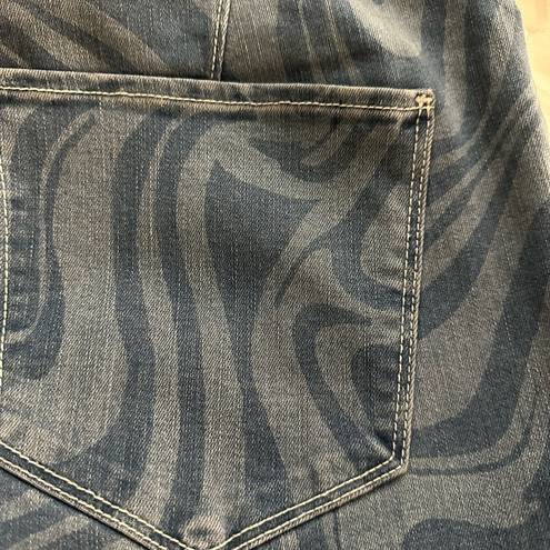 Hollister Size XL Blue Marble Zebra Print Ultra High Rise Flare Leg Jeans