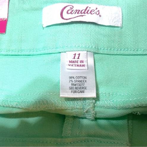 Candie's Candie’s Sea Foam Green Shorts Junior’s Size 11 Stretchy and Comfy!