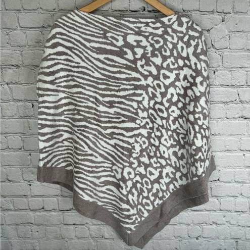 Barefoot Dreams  CozyChic Ultra Lite Breeze Poncho animal print one size Gray