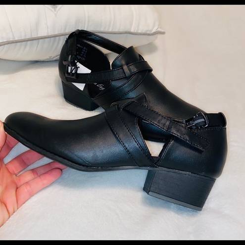 American Eagle  Booties NWT! Sz 8