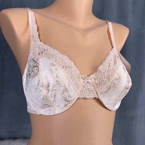 Second Skin Vintage New Lilyette Bra Size 36B Peach  Satin Style 0884 Lace