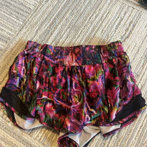 Lululemon  Hotty hot shorts