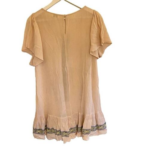 Umgee  boho cream embroidered small short sleeve blouse ruffle