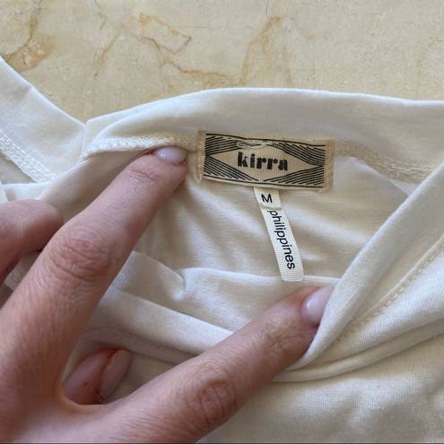 Kirra  Cream Longsleeve T-Shirt Size Medium