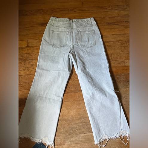 Vervet  light blue distressed cropped flares size 28 NWOT