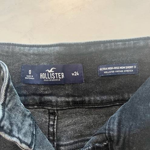 Hollister  Ultra-Hi-Rise Mom Shorts